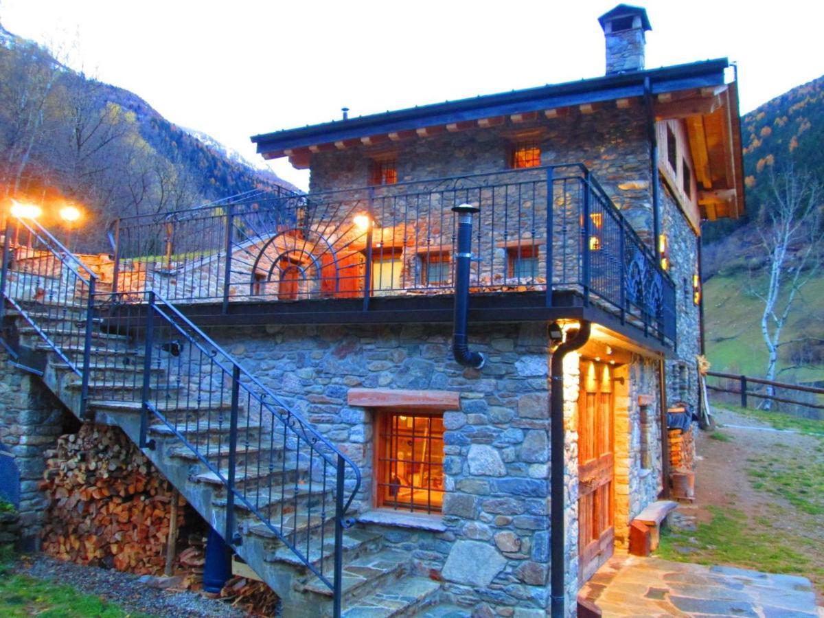 Chalet Cuore Selvatico Monno Ngoại thất bức ảnh