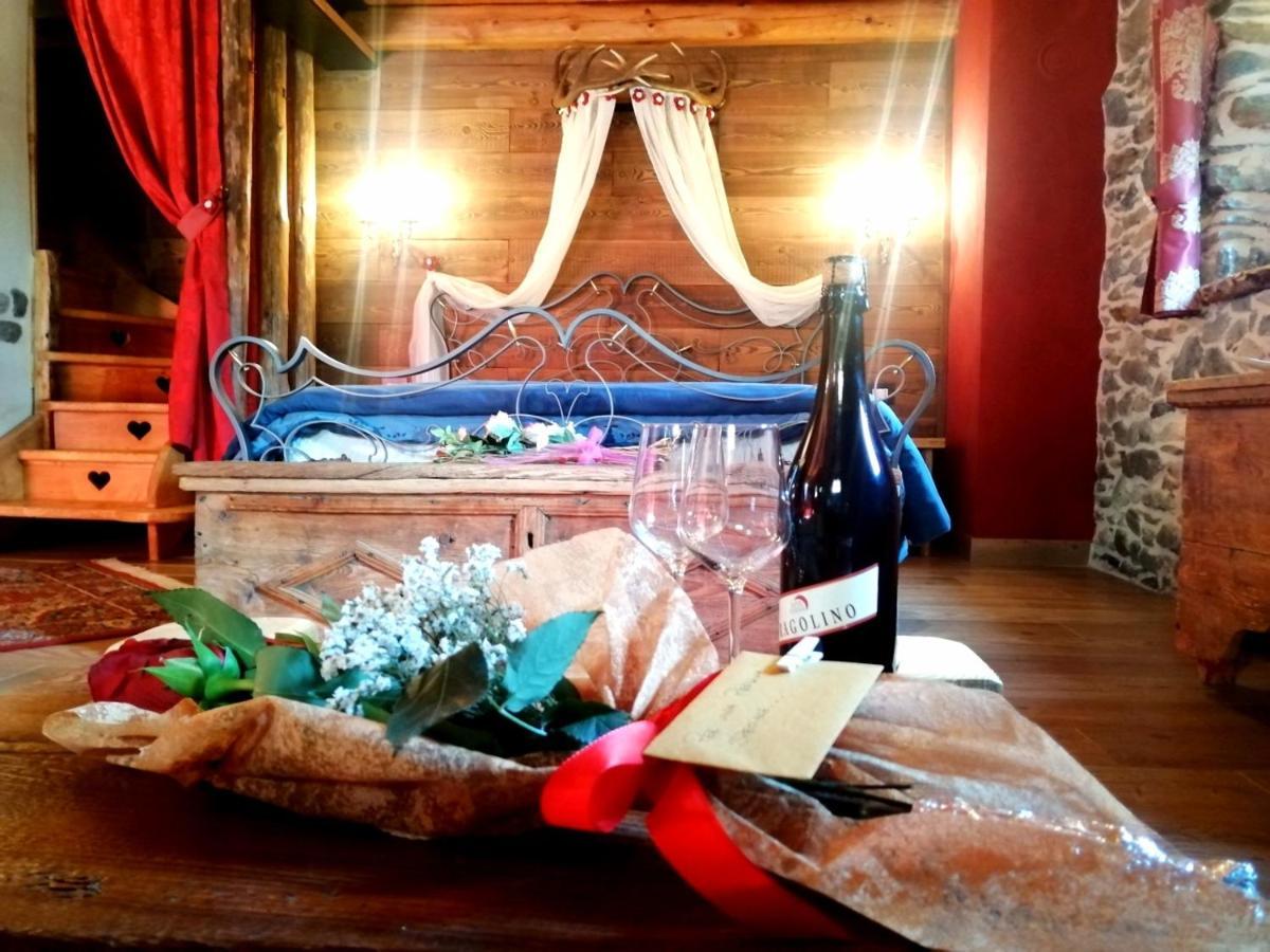 Chalet Cuore Selvatico Monno Ngoại thất bức ảnh