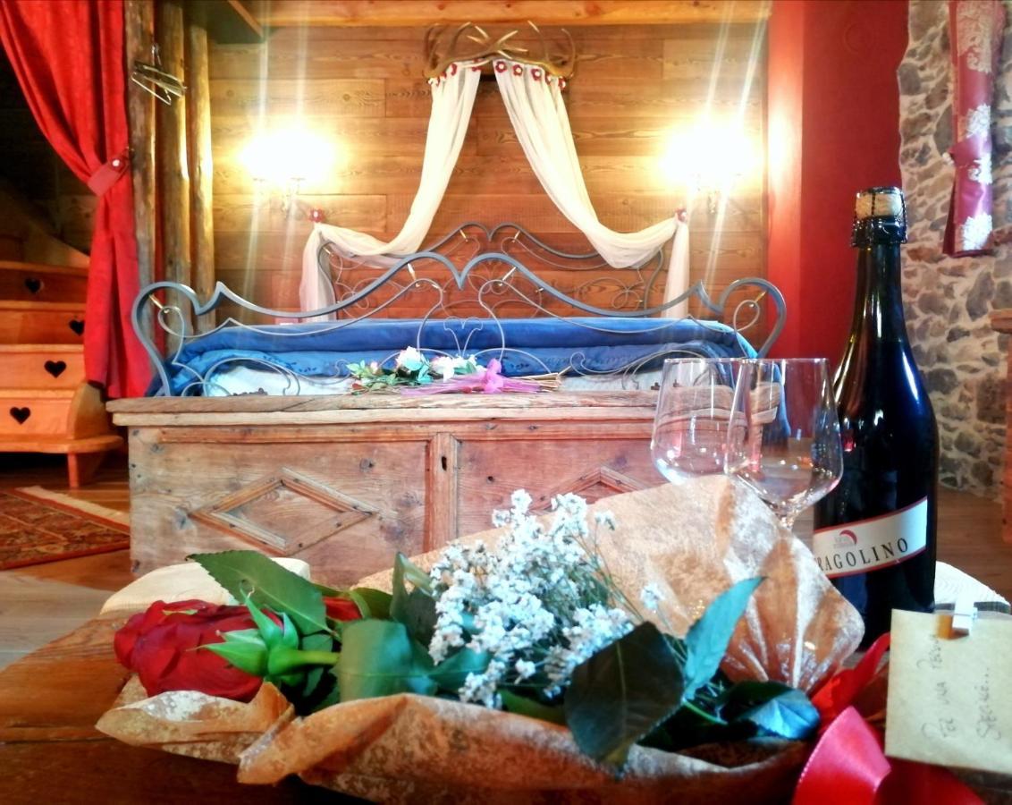 Chalet Cuore Selvatico Monno Ngoại thất bức ảnh