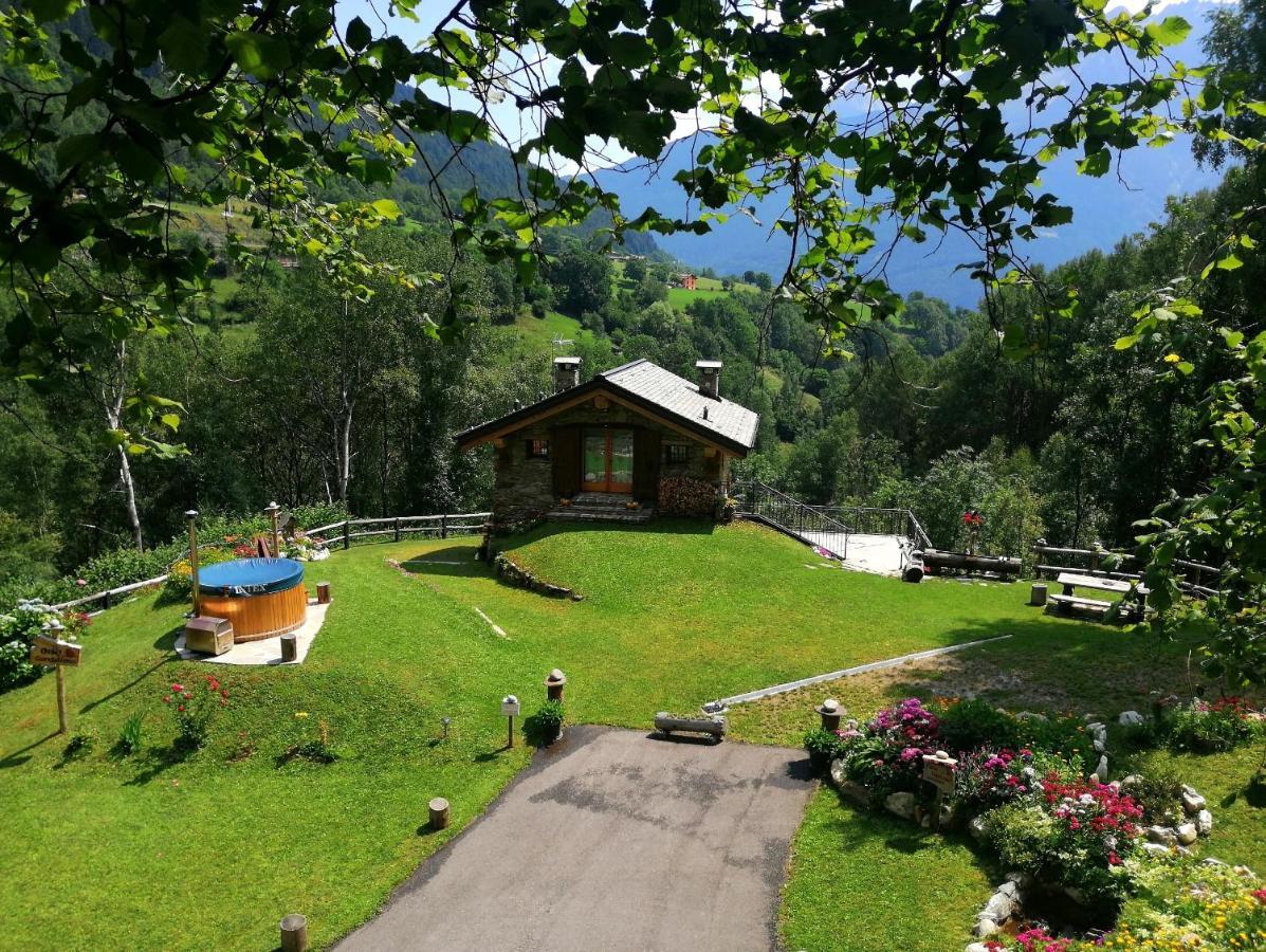 Chalet Cuore Selvatico Monno Ngoại thất bức ảnh